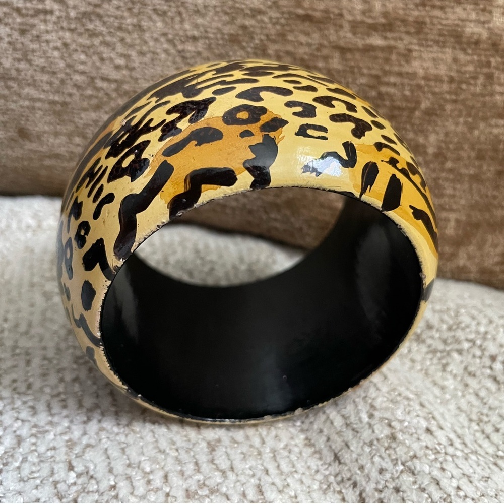 Leopard Print Yellow Bangle Bracelet - Picture 7 of 11